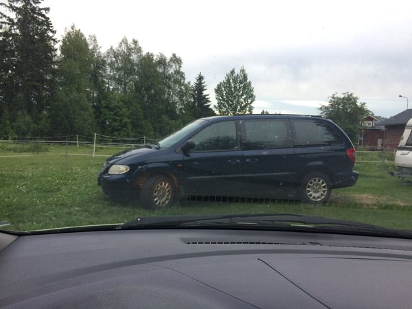 chrysler grand voyager SE 2.4L 2001