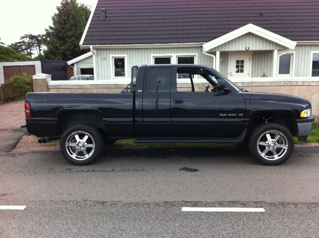 Dodge Ram HTT177 -bild2.JPG